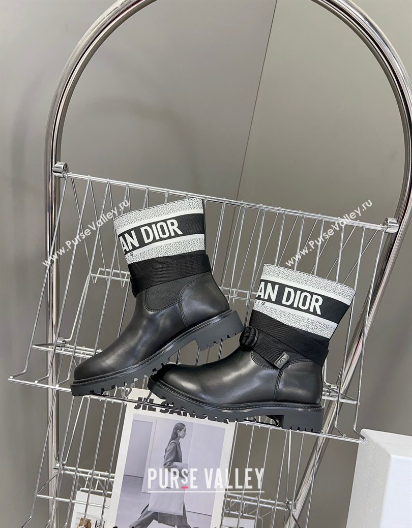 Dior D-Major Ankle Boots in Fabric and Calfskin Black/White 2025 D09021 (MD-251029017)