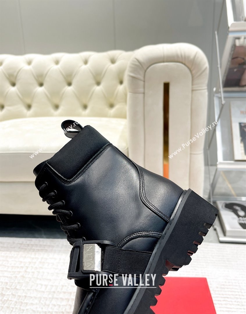 Valentino Calfskin Ankle Boots with Buckle Strap Black 2023 VLTN09112 (XL-230910117)