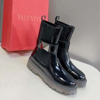 Valentino One Stud Beatle Ankle Boots in Shiny Calfskin Black 2023 VLTN09113 (MD-230910123)