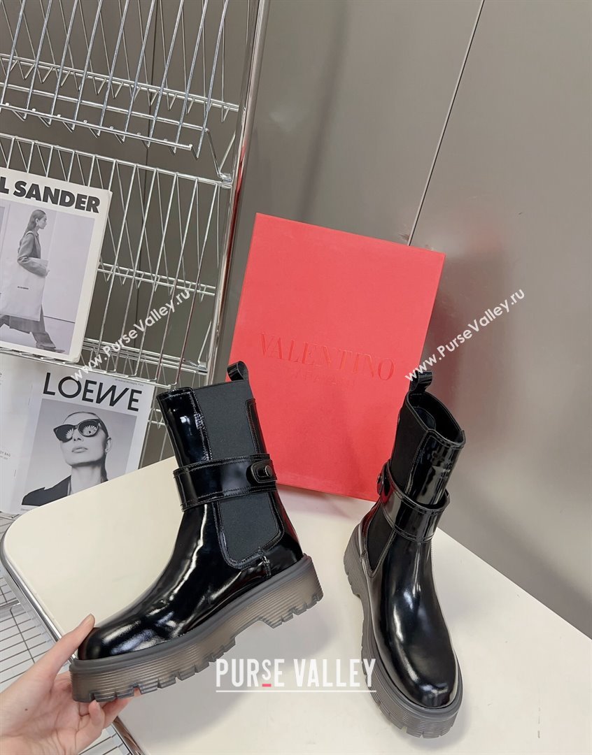 Valentino One Stud Beatle Ankle Boots in Shiny Calfskin Black 2023 VLTN09113 (MD-230910123)