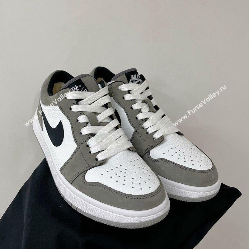 Nike Calfskin and Wool Low-Top Sneakers White/Grey 2023 1013 (ZN-231013088)