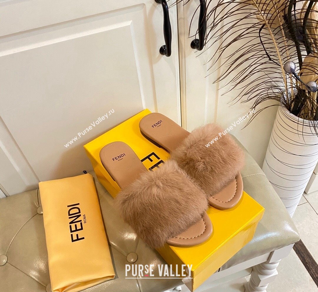 Fendi Rabbit Fur Flat Slide Sandals Brown 2023 FE10141 (MD-231014041)