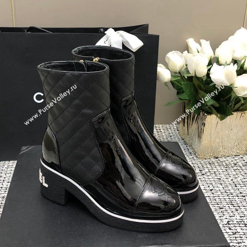 Chanel Quilted Lambskin and Patent Calfskin Heel Ankle Boots 6cm Black 2 2023 (MD-231016115)