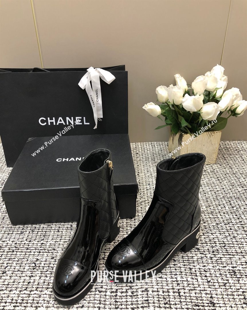 Chanel Quilted Lambskin and Patent Calfskin Heel Ankle Boots 6cm Black 2 2023 (MD-231016115)