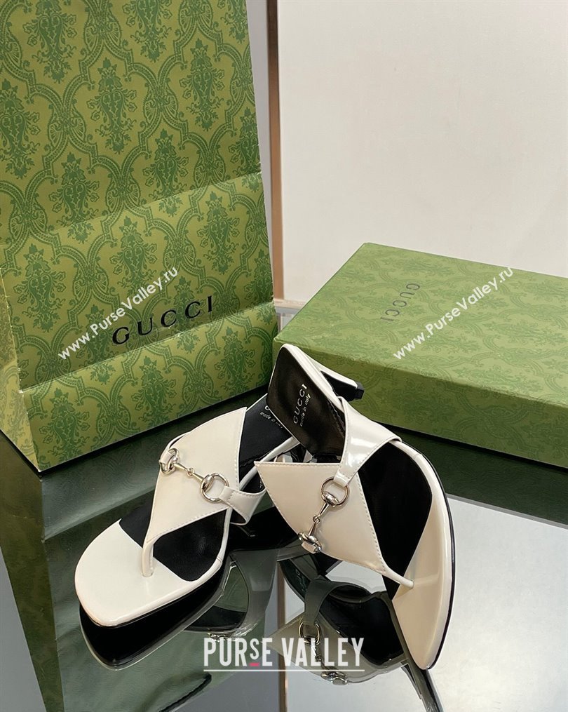 Gucci Horsebit Thong Heel Slide Sandals 5.5cm in Patent Leather 764197 White/Black 2023 (SS-231026115)