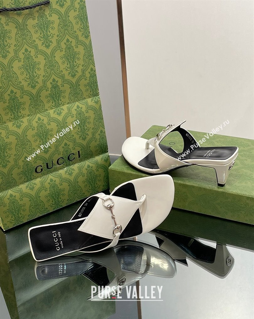 Gucci Horsebit Thong Heel Slide Sandals 5.5cm in Patent Leather 764197 White/Black 2023 (SS-231026115)