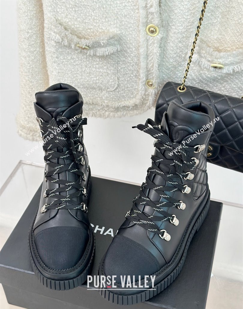 Chanel Quilted Calfskin Leather Lace-up Ankle Boots Black 2023 CH11062 (MD-231106056)