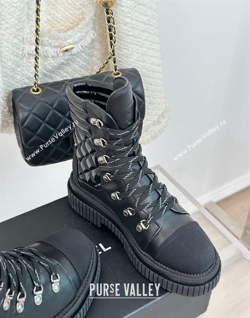 Chanel Quilted and Patent Calfskin Lace-up Ankle Boots Black 2023 CH11062 (MD-231106057)