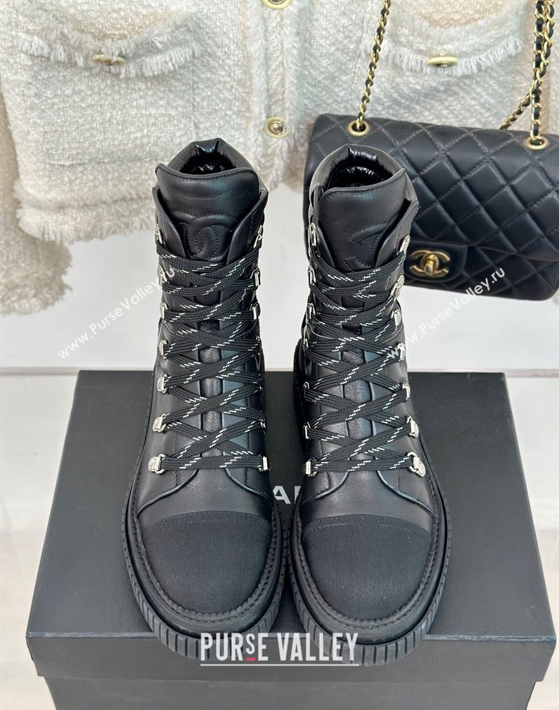 Chanel Quilted and Patent Calfskin Lace-up Ankle Boots Black 2023 CH11062 (MD-231106057)