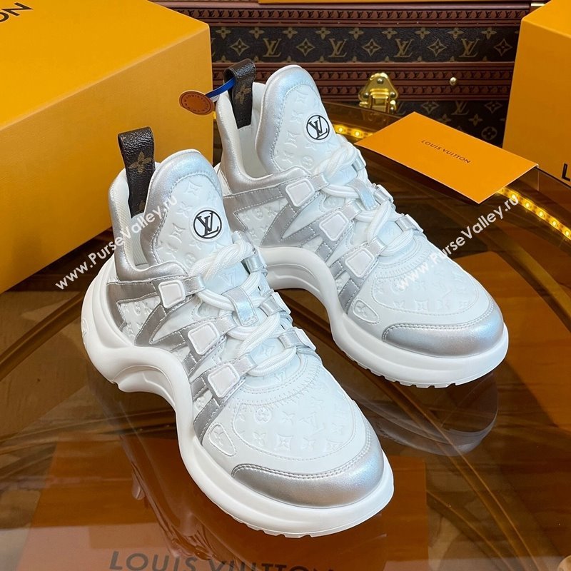 Louis Vuitton LV Archlight Sneakers in Monogram Calf Leather Silver 2023 1121 (MD-231121017)