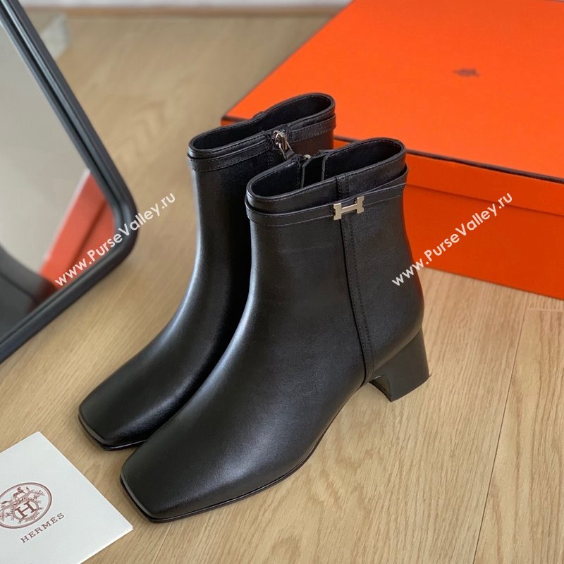 Hermes Hommage Heel Ankle boots 5cm in Calfskin Black 2023 (MD-231117001)