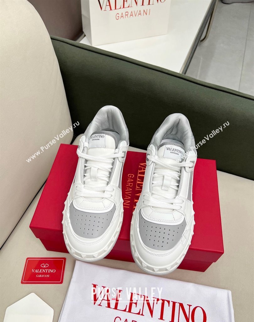 Valentino Freedots Low Top Calfskin Sneakers White/Grey 2023 (MD-231121104)