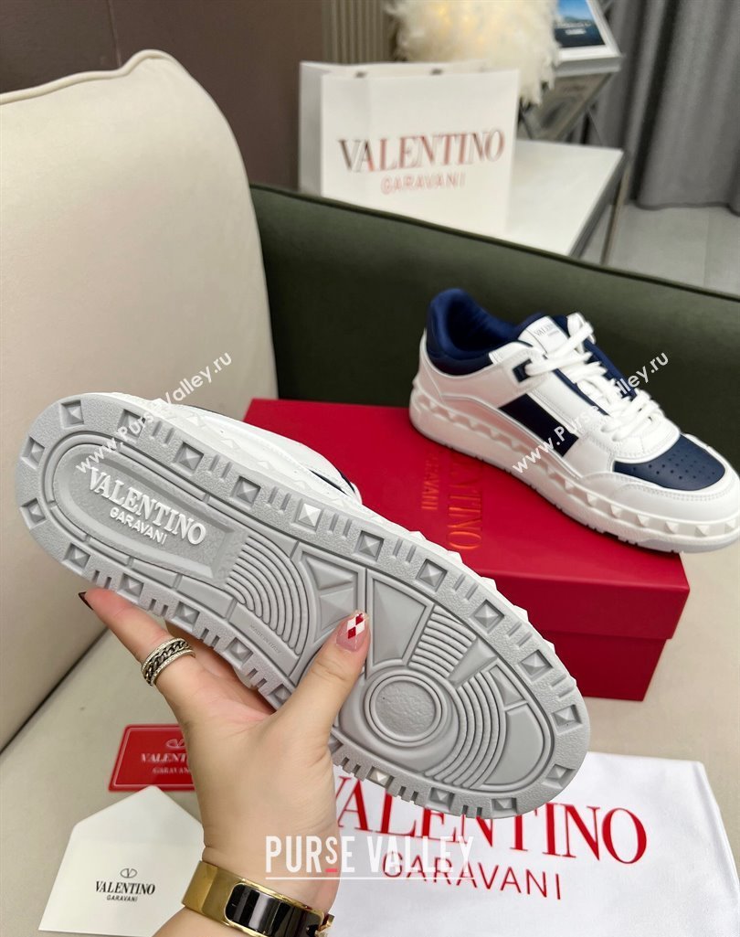 Valentino Freedots Low Top Calfskin Sneakers White/Navy Blue 2023 (MD-231121106)