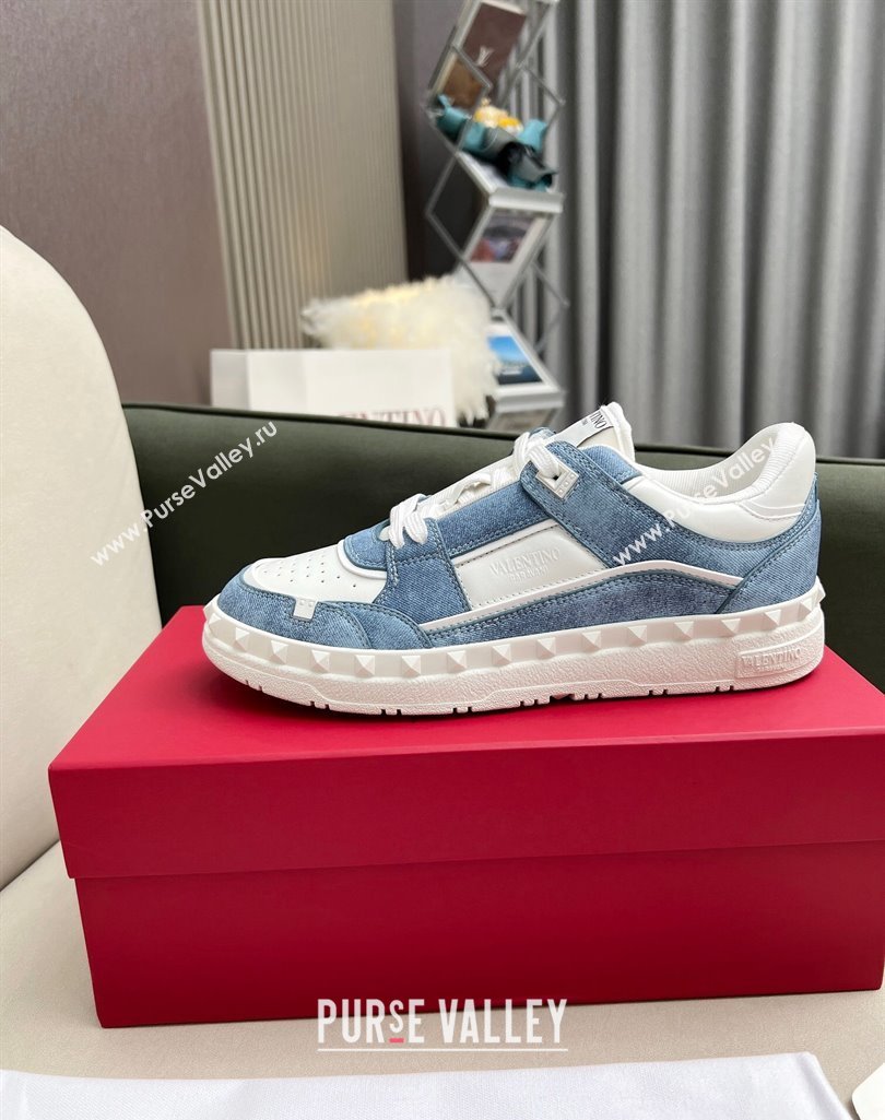 Valentino Freedots Low Top Sneakers in White Leather and Blue Denim 2023 (MD-231121107)