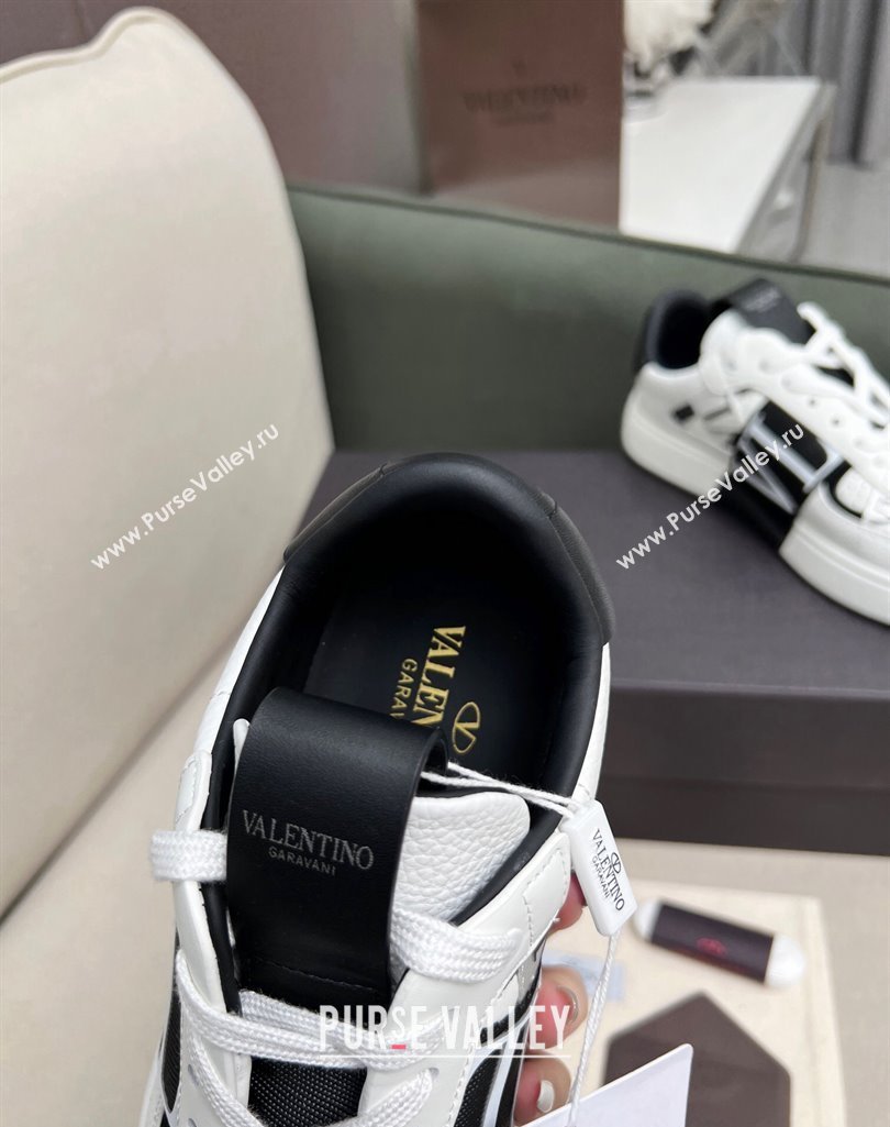 Valentino VL7N Low Banded Calfskin Sneakers White/Black 2023 1121 (MD-231121124)