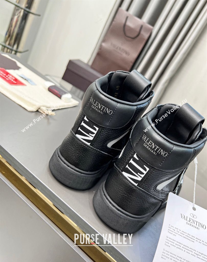 Valentino VL7N High Banded Calfskin and Mesh Sneakers Black1/White 2023 1121 (MD-231121133)