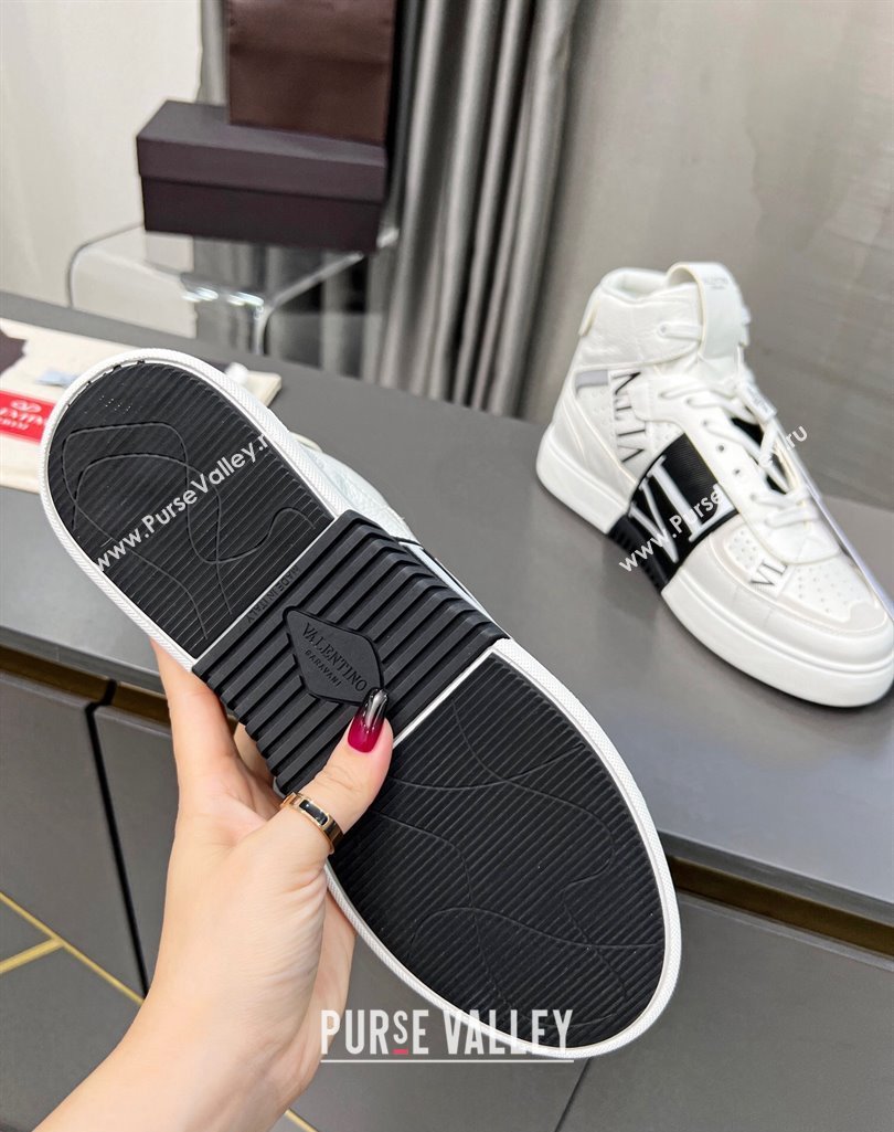 Valentino VL7N High Banded Calfskin and Mesh Sneakers White1/Black 2023 1121 (MD-231121134)