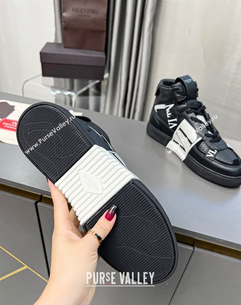 Valentino VL7N High Banded Calfskin and Mesh Sneakers Black/White 2 2023 1121 (MD-231121135)