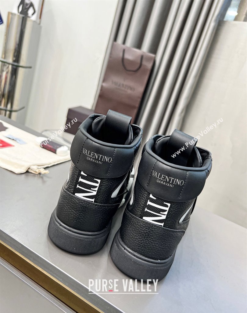 Valentino VL7N High Banded Calfskin and Mesh Sneakers Black/White 2 2023 1121 (MD-231121135)