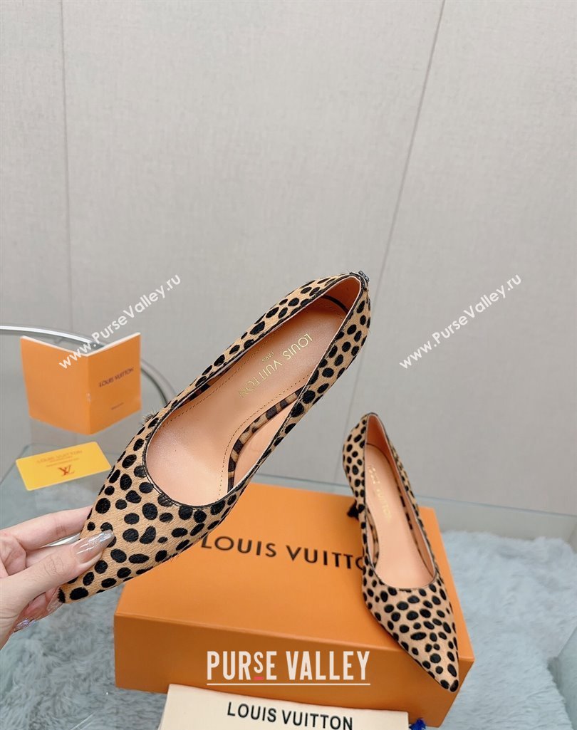 Louis Vuitton Blossom Pumps 7.5cm in Animal Print 2023 1ACAUX (MD-231121054)