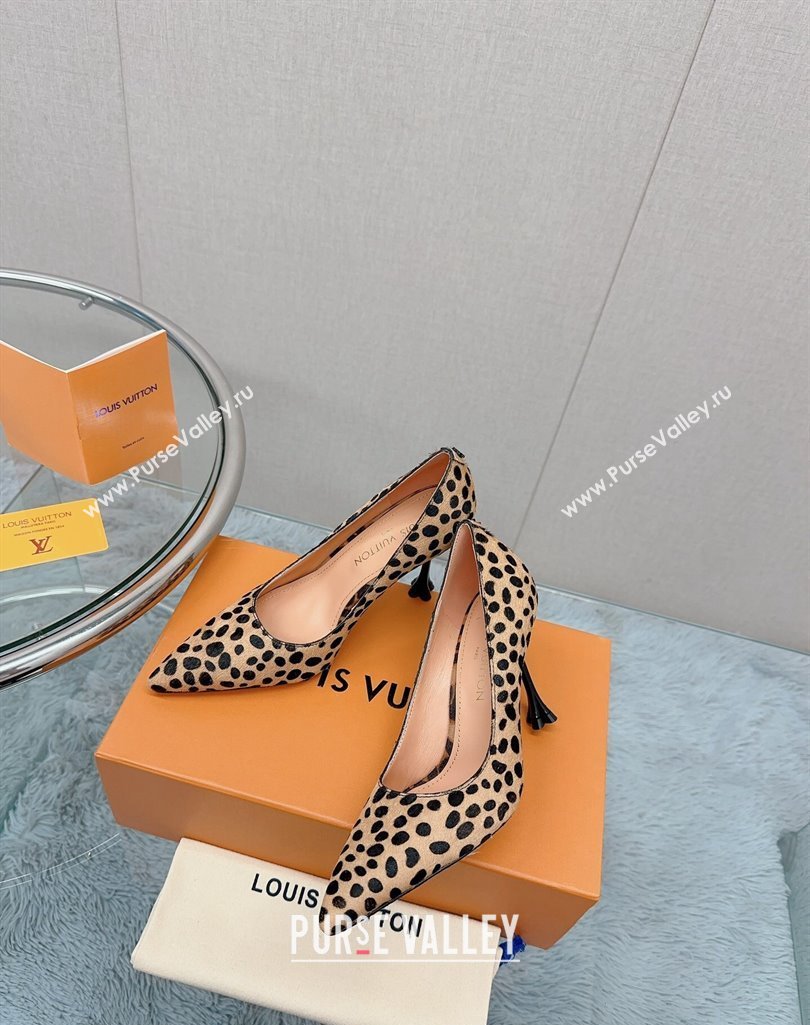 Louis Vuitton Blossom Pumps 9.5cm in Animal Print with Bow 2023 1ACAUX (MD-231121055)