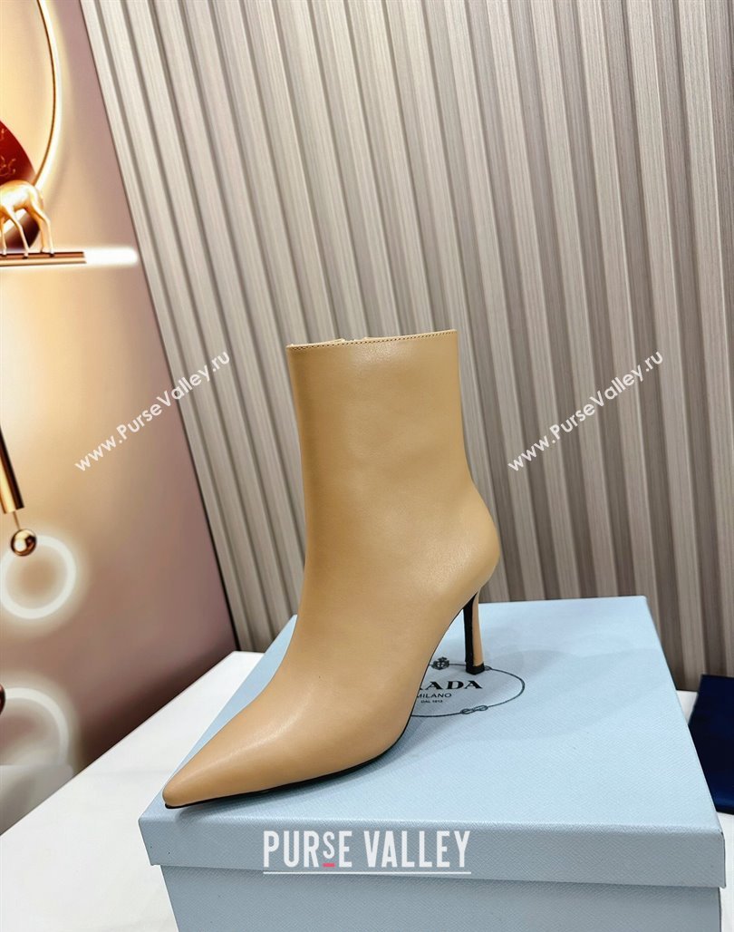 Prada Leather Pointed Heel Ankle Boots 8.5cm Apricot 2023 PR111702 (MD-231117043)