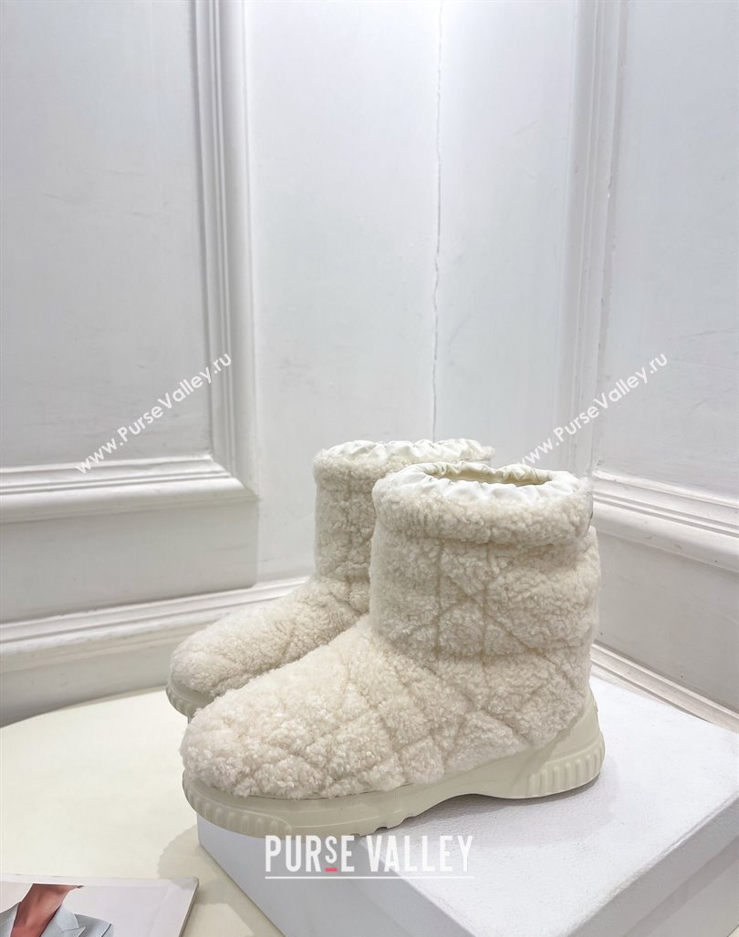 Dior Frost Ankle Boots in Cannage Wool White 2023 1202 (MD-231202029)