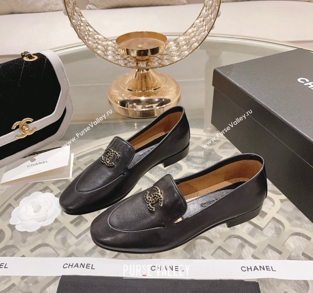 Chanel Lambskin Loafers with Pearls CC Black 2023 CH120106 (MD-231201032)