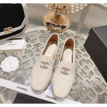 Chanel Lambskin Loafers with Pearls CC White 2023 CH120106 (MD-231201034)