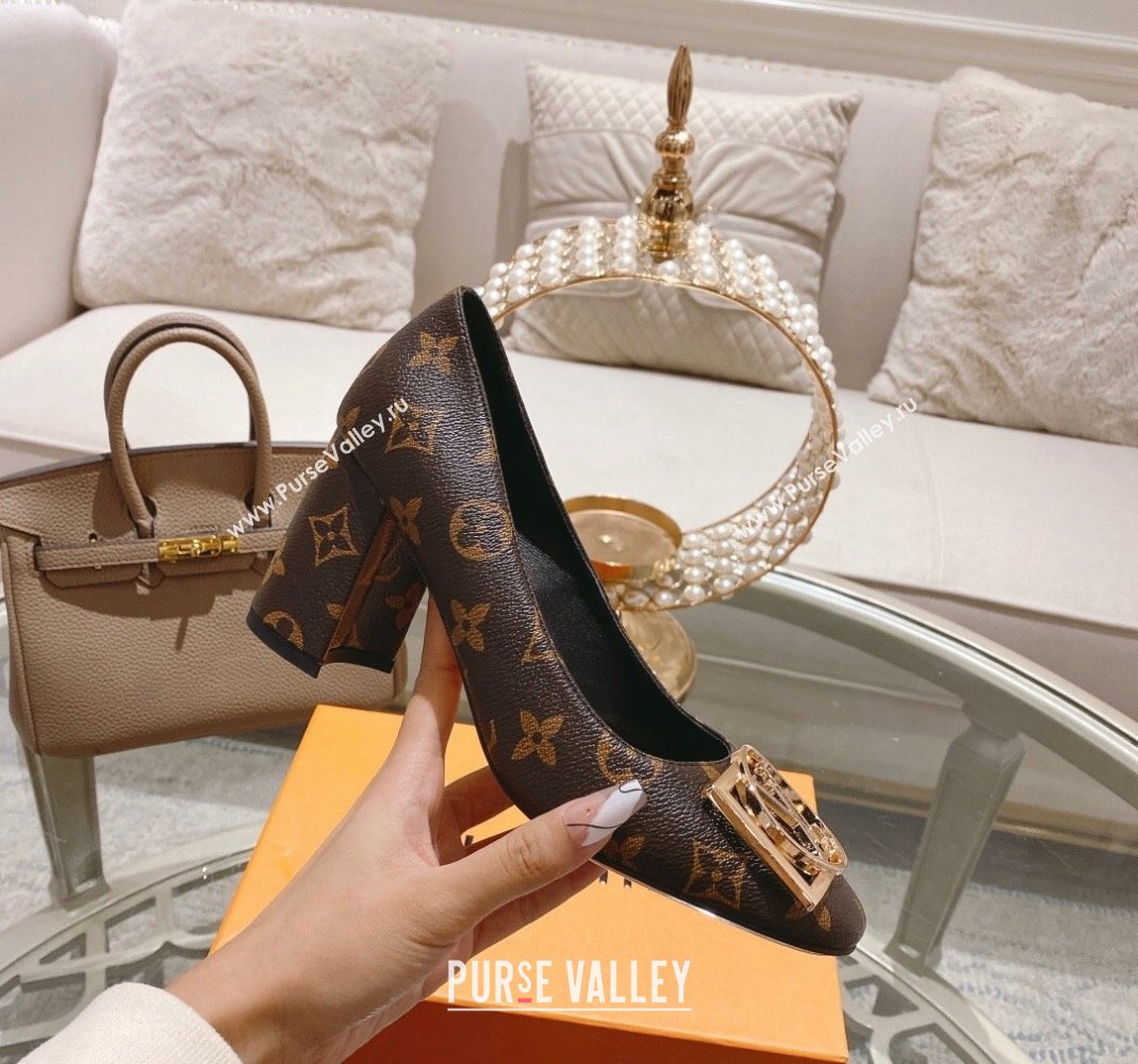 Louis Vuitton Madeleine Pumps 8cm in Monogram Canvas with LV Circle 2023 (MD-231204030)