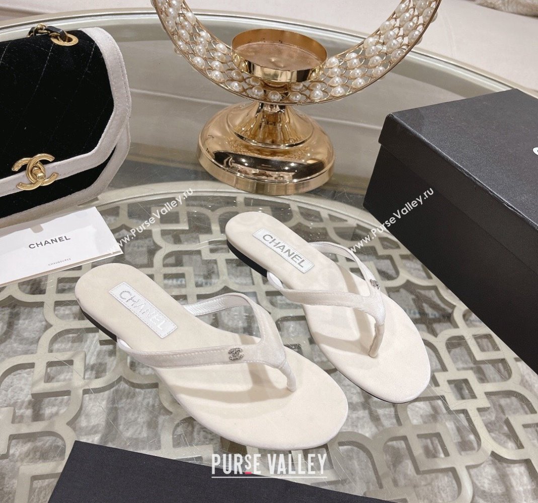 Chanel Velvet Flat Thong Slide Sandals with Crystal CC White 2023 CH120106 (MD-231201035)