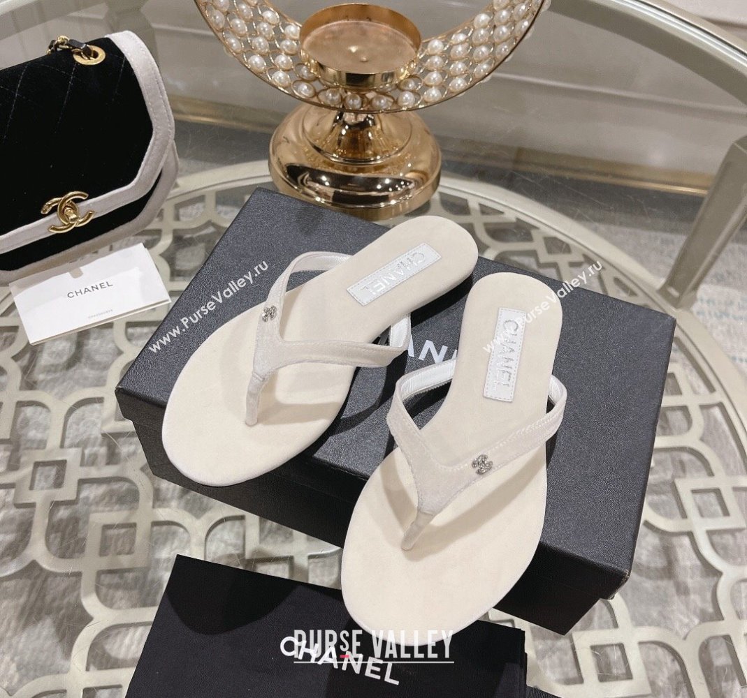 Chanel Velvet Flat Thong Slide Sandals with Crystal CC White 2023 CH120106 (MD-231201035)