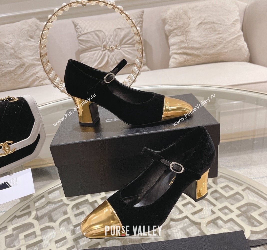 Chanel Velvet Mary Janes Pumps 6.5cm Black/Gold 2023 CH120107 (MD-231201039)