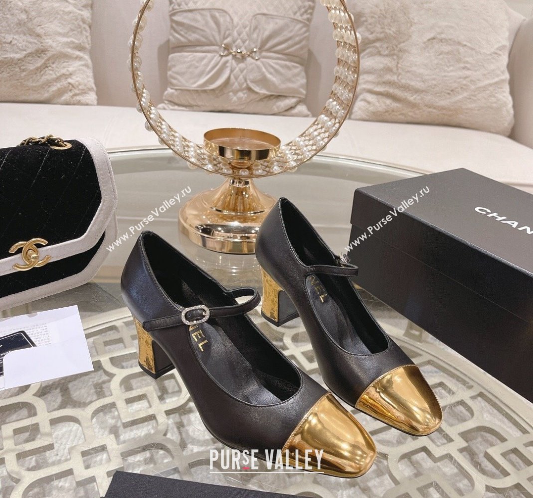 Chanel Lambskin Mary Janes Pumps 6.5cm Black/Gold 2023 CH120107 (MD-231201043)