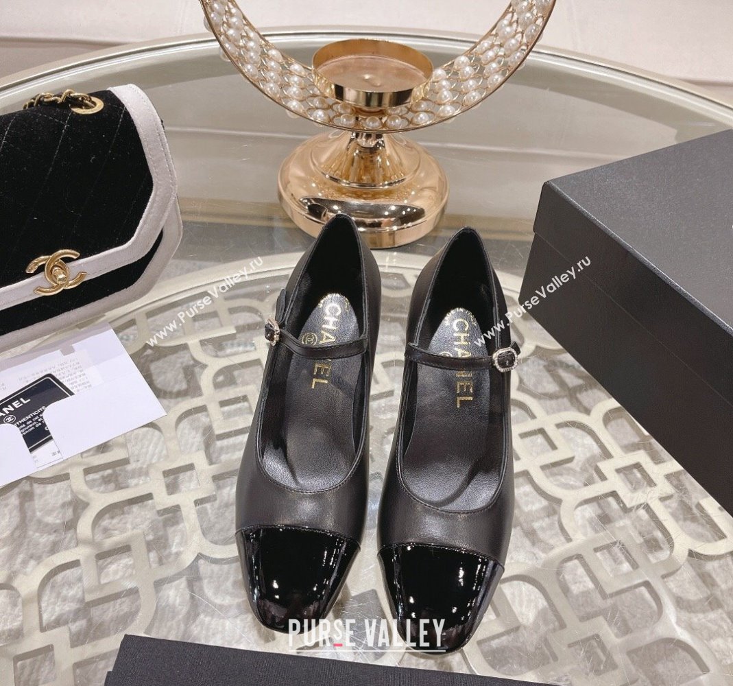 Chanel Lambskin and Calfskin Mary Janes Pumps 6.5cm Black 2023 CH120107 (MD-231201046)