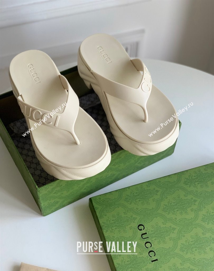 Gucci Rubber Platform Thong Slide Sandals White 2023 1205 (GDX-231205037)