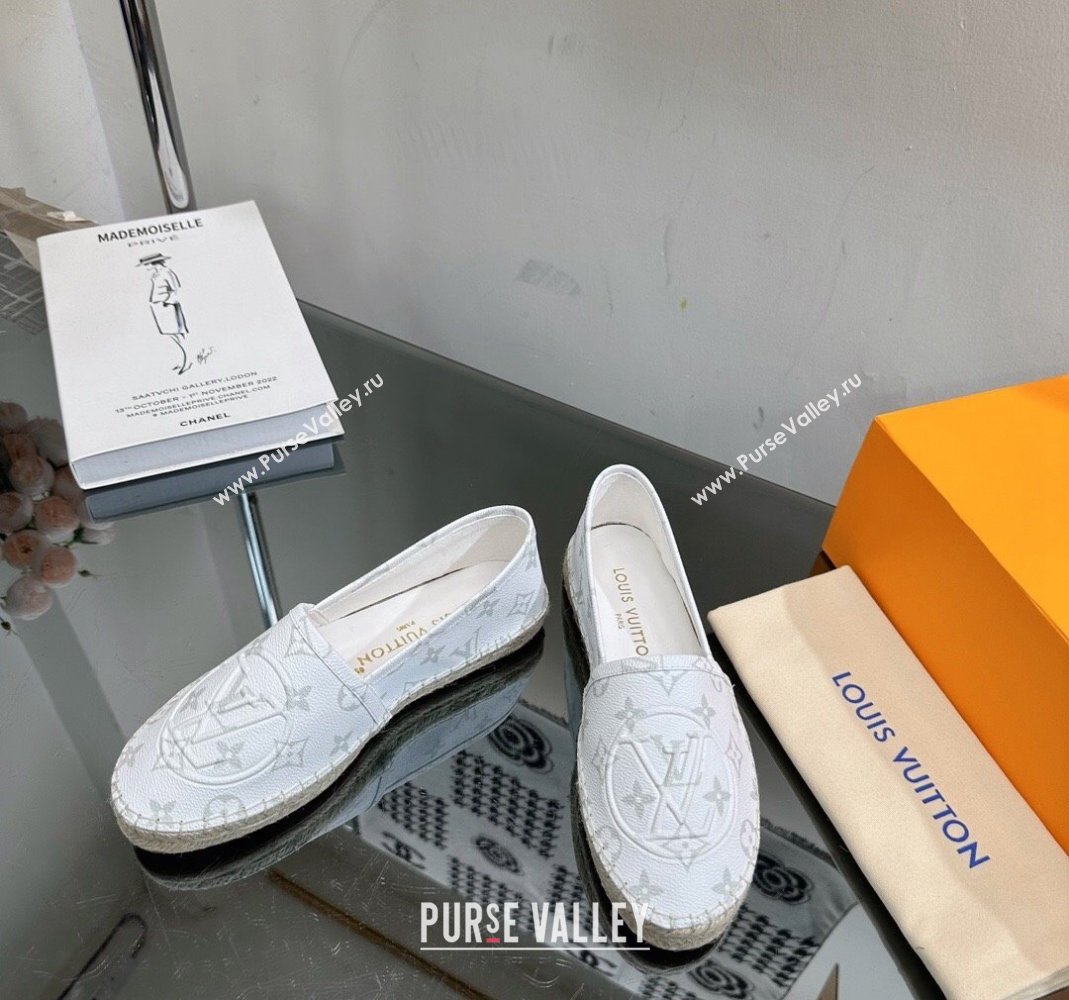 Louis Vuitton Starboard Flat Espadrilles in White Monogram Canvas 2023 1204 (SS-231204071)