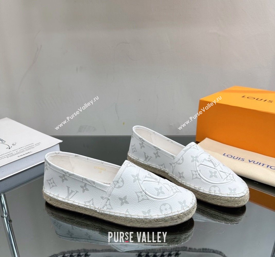 Louis Vuitton Starboard Flat Espadrilles in White Monogram Canvas 2023 1204 (SS-231204071)