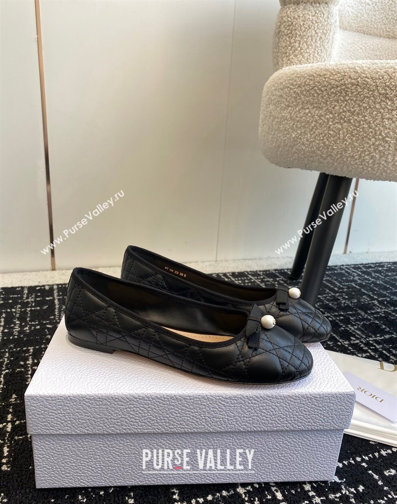 Dior Ballet Flat in Quilted Cannage Calfskin with Pearl Bow Black 2023 (SS-231202033)