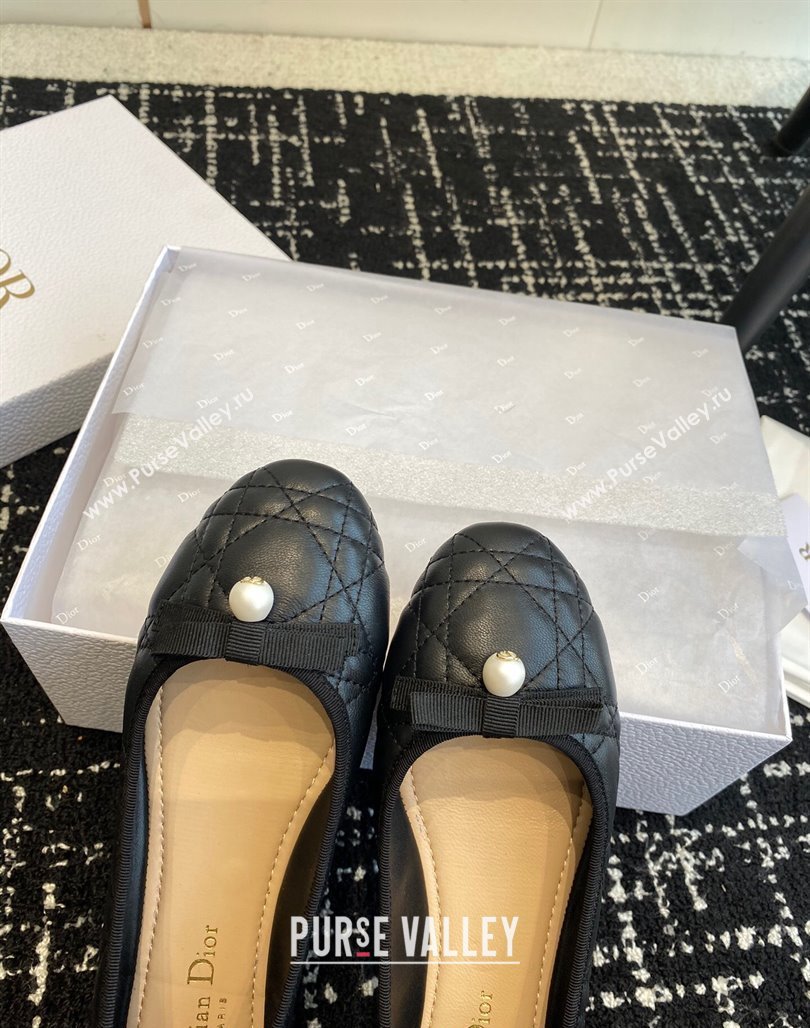 Dior Ballet Flat in Quilted Cannage Calfskin with Pearl Bow Black 2023 (SS-231202033)