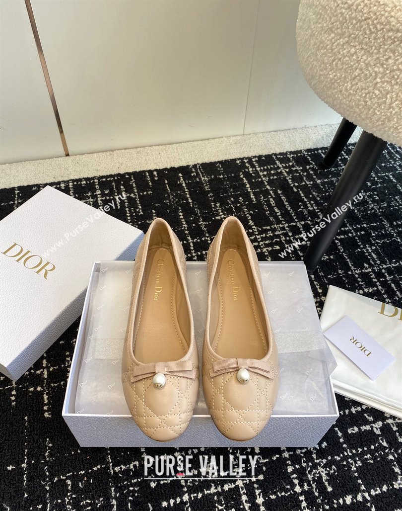 Dior Ballet Flat in Quilted Cannage Calfskin with Pearl Bow Nude 2023 (SS-231202036)