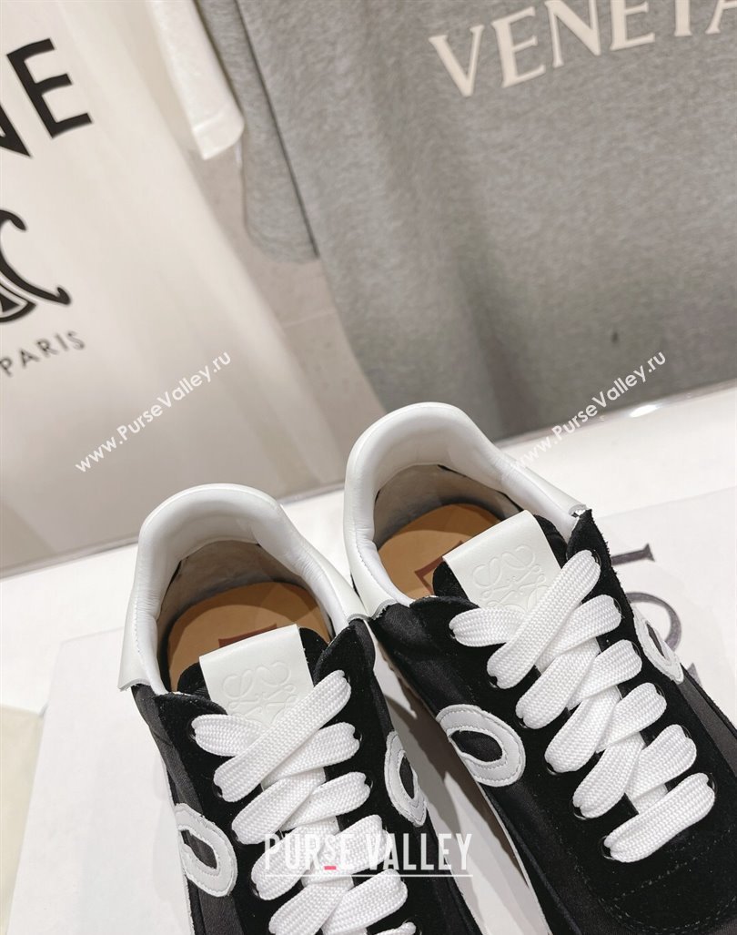 Loewe Flow Runner Sneakers in Nylon and Suede Black/White 2023 1205 (KL-231205079)