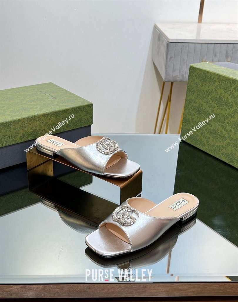 Gucci Flat Slide Sandals with Crystals Double G in Patent Leather Silver 2023 771586 (MD-231204104)