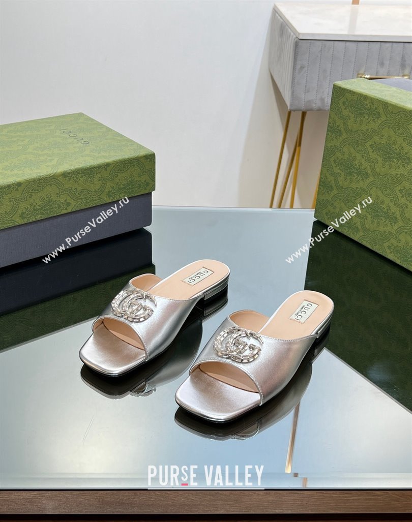 Gucci Flat Slide Sandals with Crystals Double G in Patent Leather Silver 2023 771586 (MD-231204104)