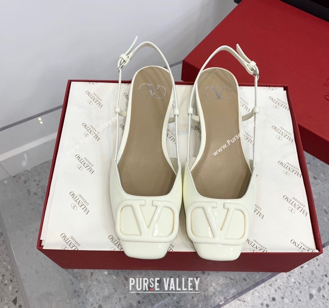 Valentino VLogo Patent Leather Slingback Sandals White 2023 VLTN121403 (KER-231214137)