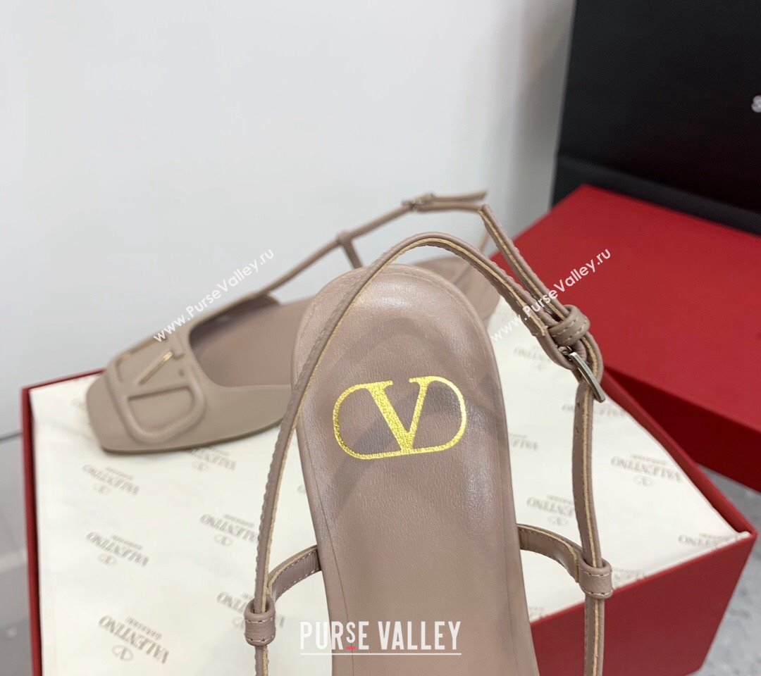 Valentino VLogo Calf Leather Slingback Sandals Light Grey 2023 VLTN121403 (KER-231214135)