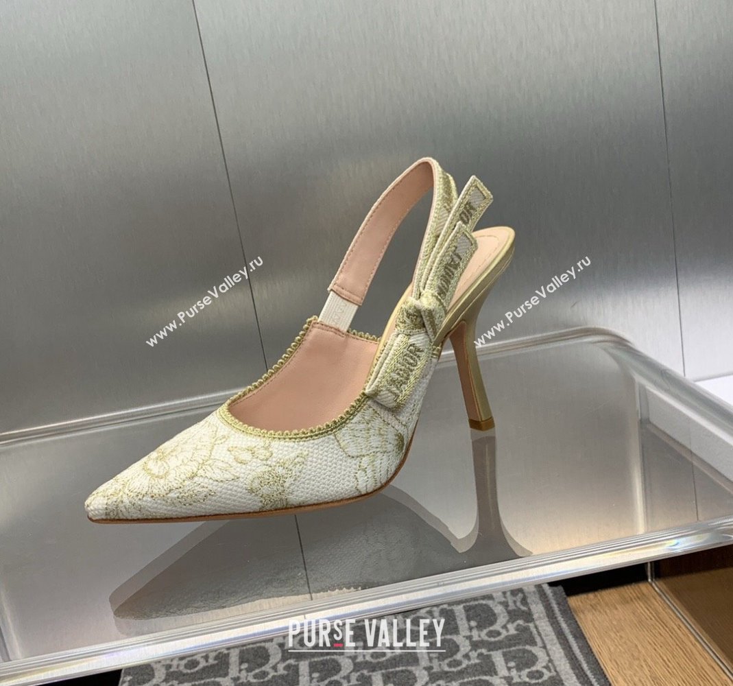 Dior JAdior Slingback Pumps 9.5cm in White and Gold-Tone Toile de Jouy Mexico Embroidered Cotton with Metallic Thread 2023 (JC-2