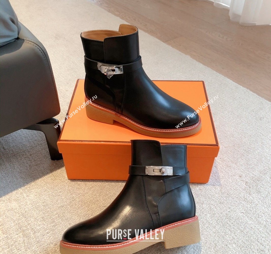 Hermes History Ankle Boots in Calfskin with Kelly Buckle Black 2023 (XC-231215015)