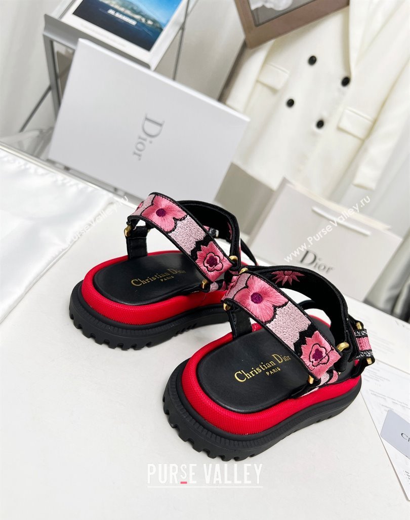 Dior D-Wave Sandals in Pink Embroidered Cotton 2023 DR121401 (MD-231214041)