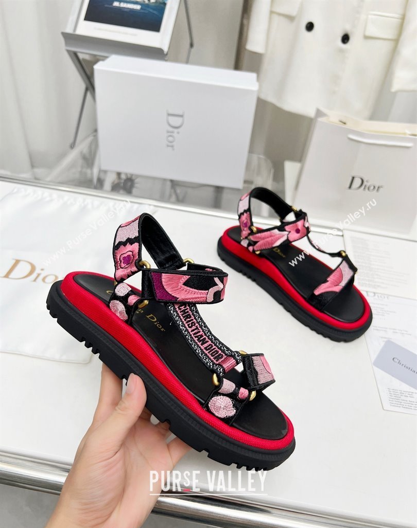 Dior D-Wave Sandals in Pink Embroidered Cotton 2023 DR121401 (MD-231214041)